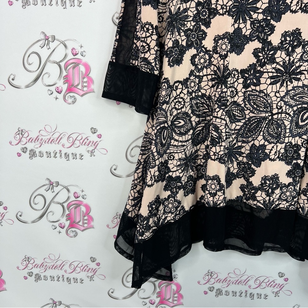 Long sleeve top fairy hem bottom Elegant Black Lace Floral Women's Top - Picture 5 of 8